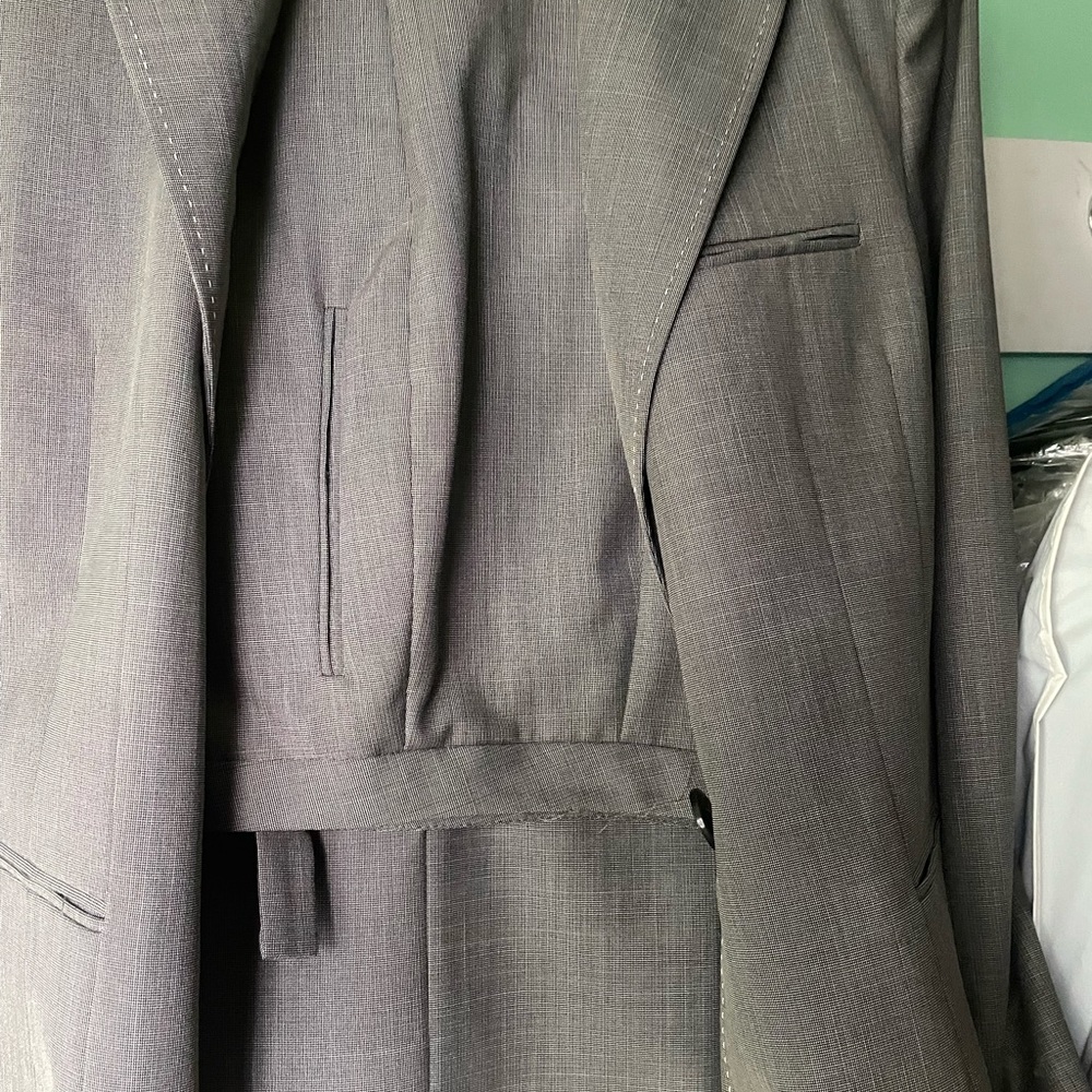 Ladies suit